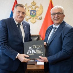 Monténégro : Milorad Dodik bat campagne pour le « monde serbe »