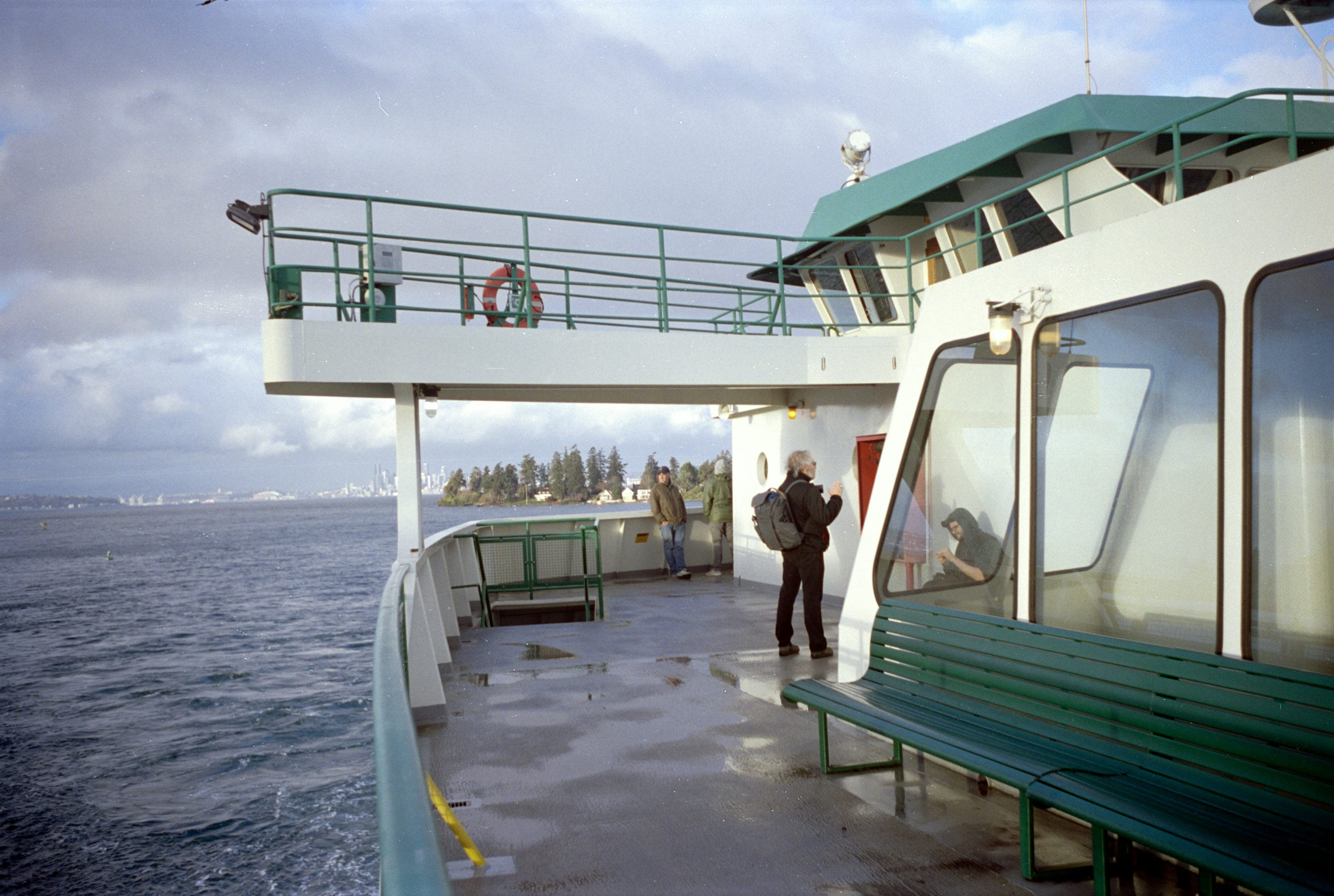Ferry Bari Durrës : horaires, prix et conseils pour rejoindre l’Albanie